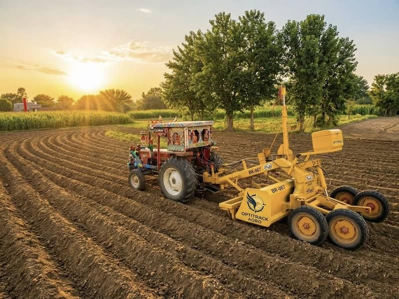 OptiTrack Agro –لیزر لینڈ لیولرز اور جدید آلات پر شاندار بچت! 3