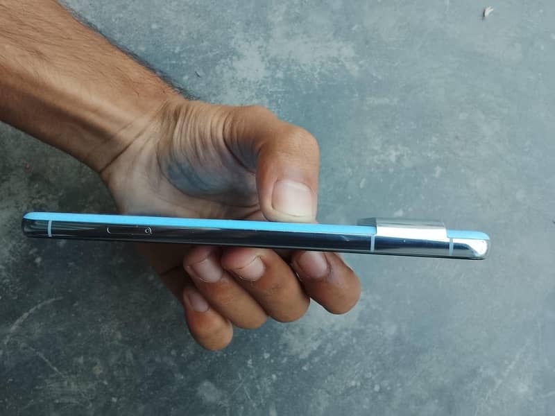 google pixel 8pro 4