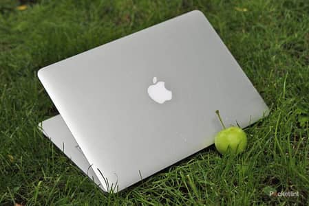 Apple MacBook Core i7