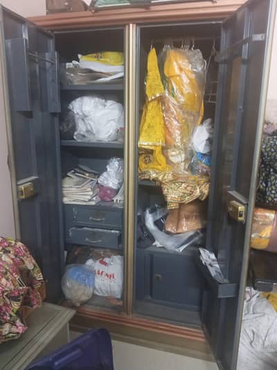 rode iron wardrobe