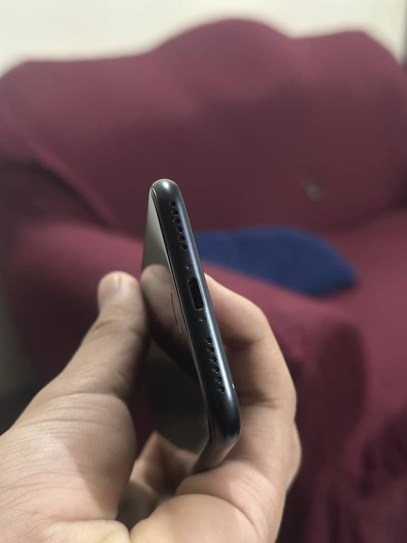 Iphone se 3rd generation 5