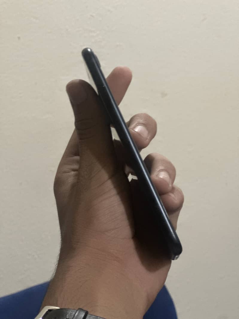 Iphone se 3rd generation 7