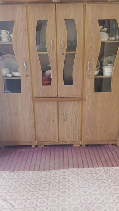 full size 4 pcs bed  set available