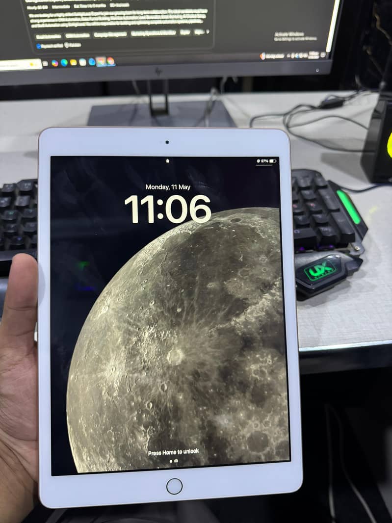 ipad (7th Gen) 0