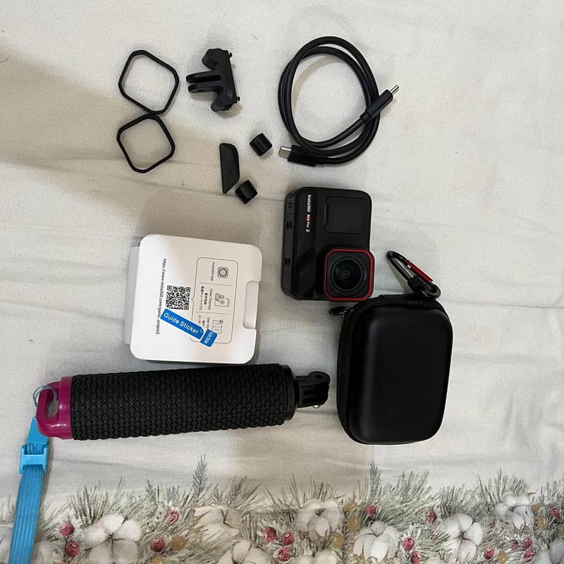 Insta 360 Ace Pro 2 3