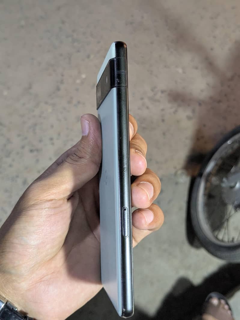google pixel 6a 1