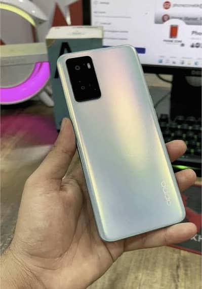 Oppo a 76 mobile for sale 30000