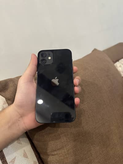 Apple iPhone 12