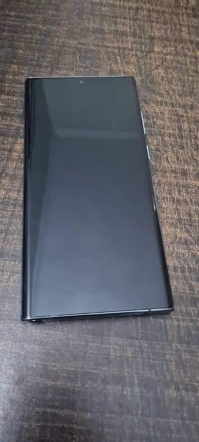 S22 ultra, Panel strip issue