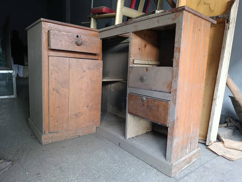 Office/Shop Couter L Shape 1