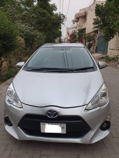 Toyota Aqua 2015