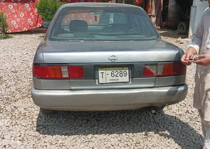 Nissan Sunny 1991