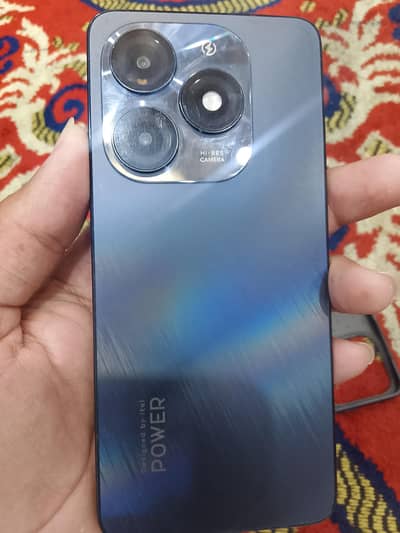 itel with box