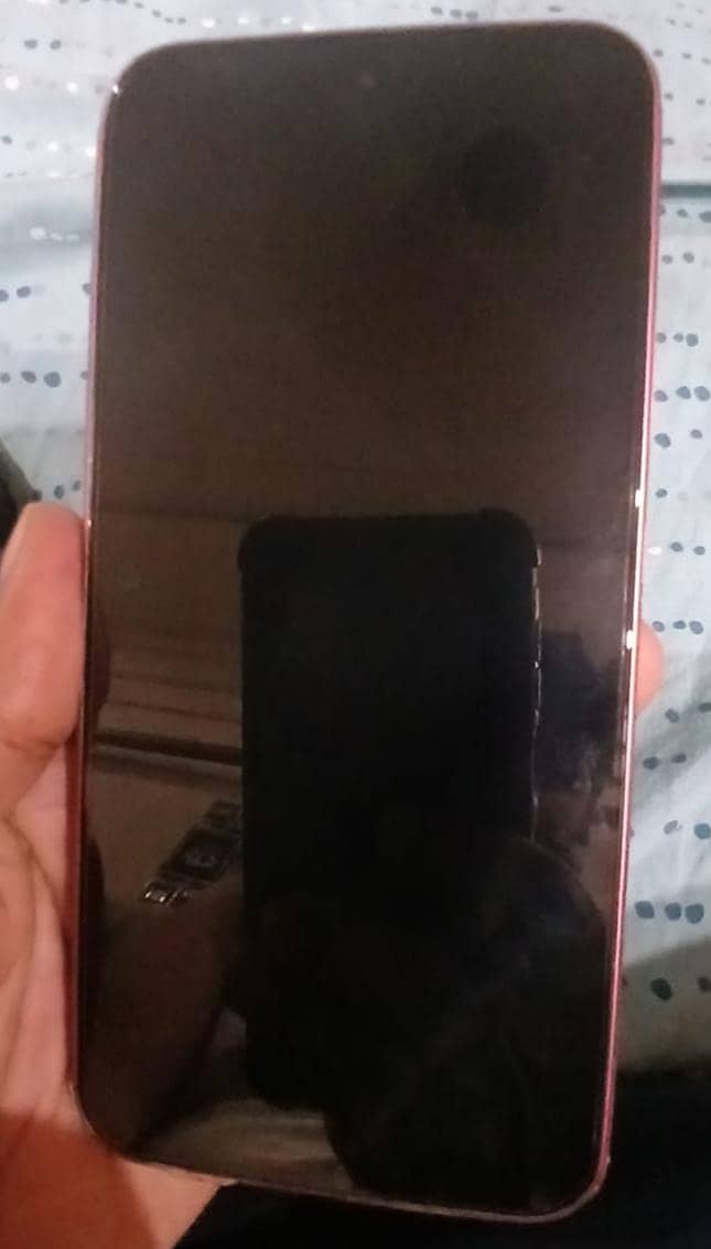 Oppo A6 Pro 3