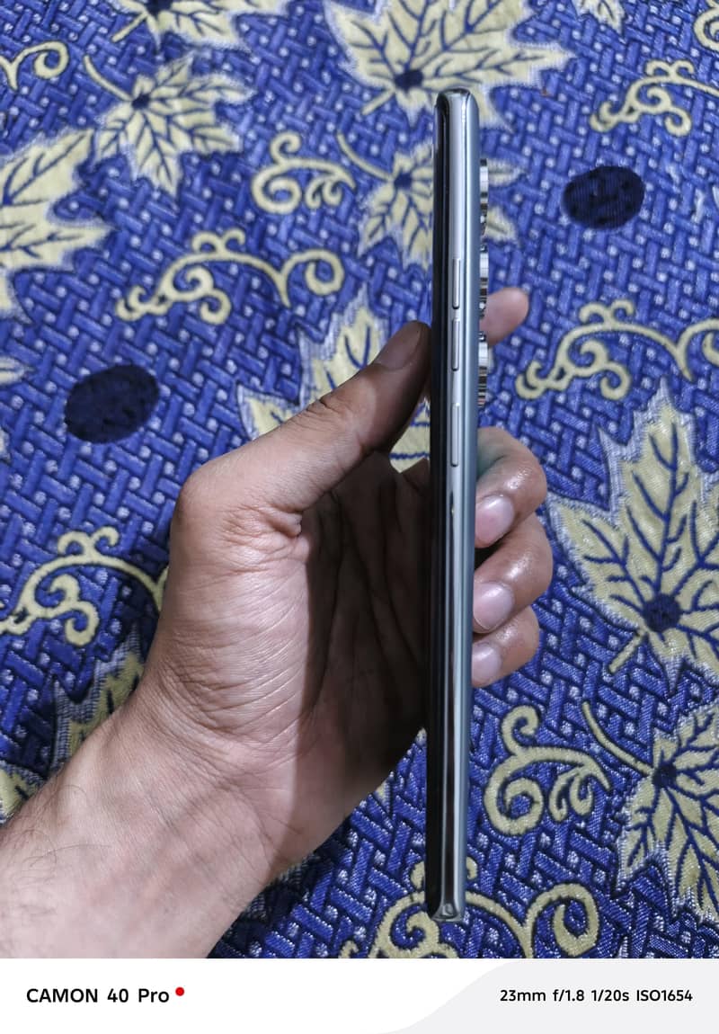 tecno camon 40 pro 6