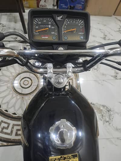 Special edition CG125 Black and gold
