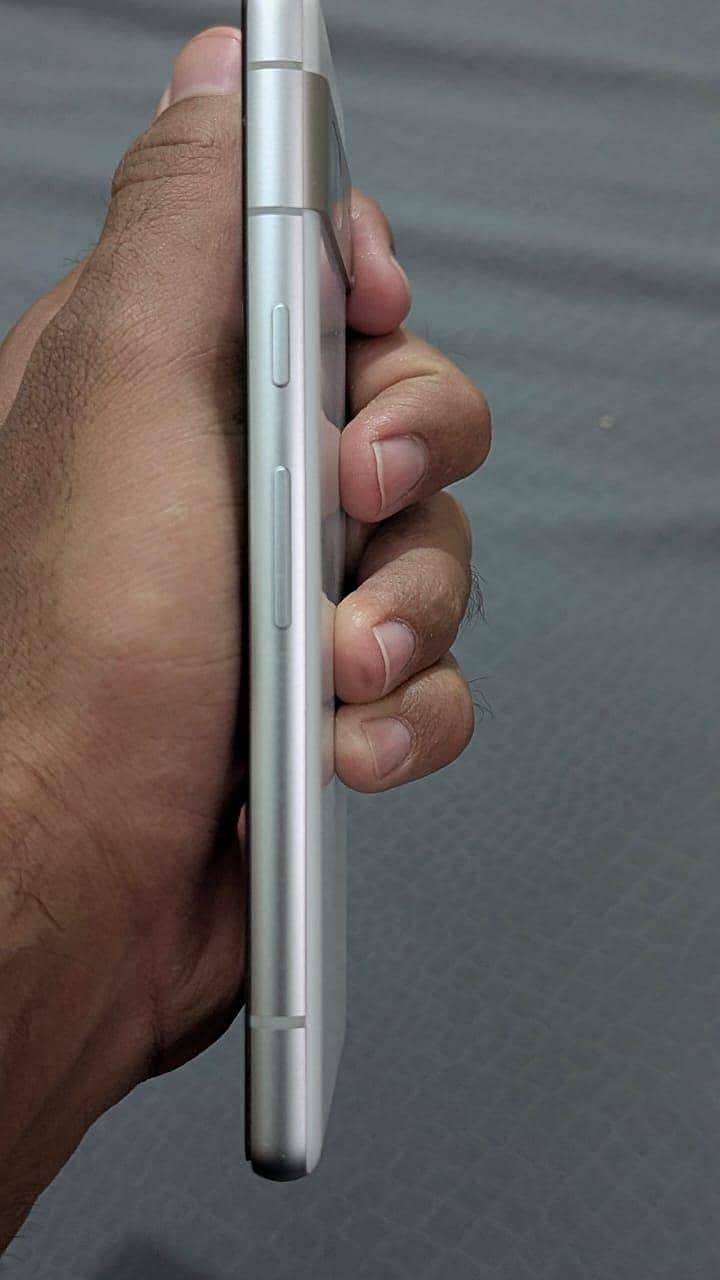 Google Pixel 7 A 2