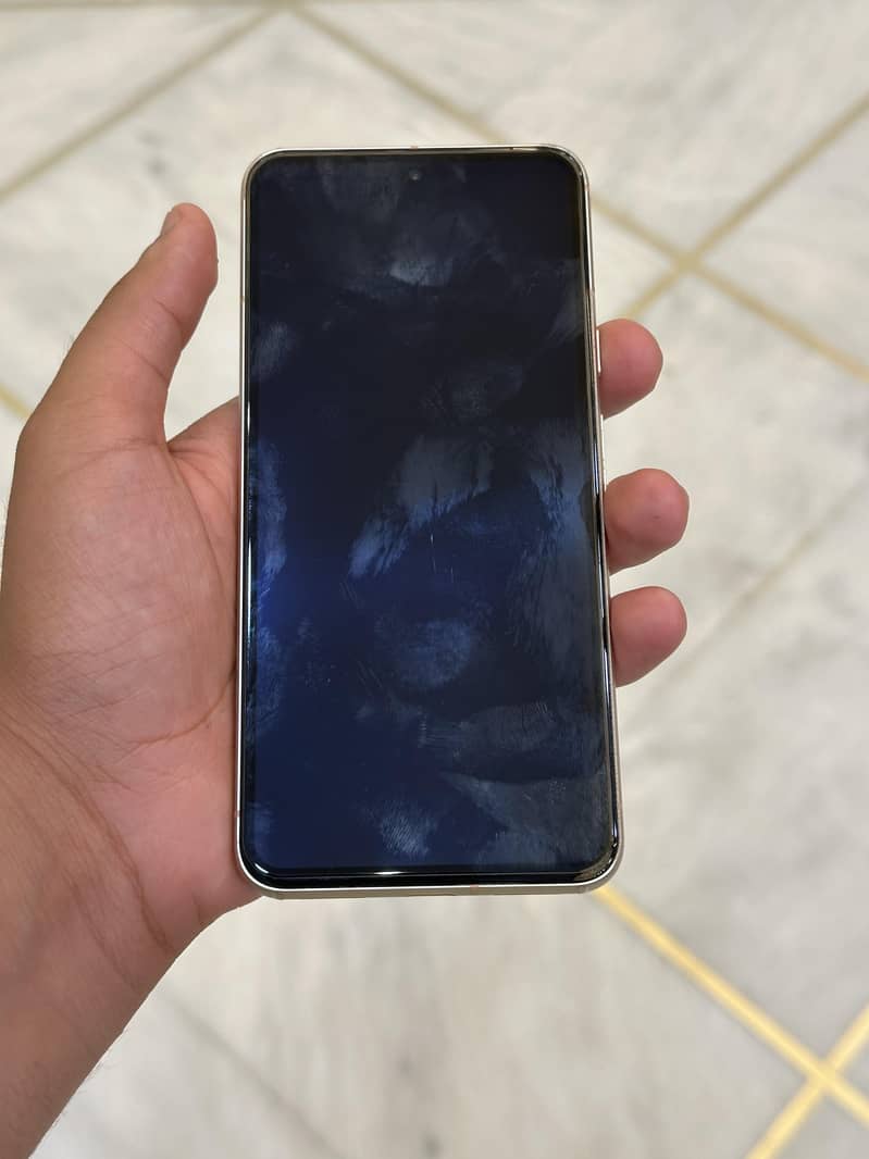 Google pixel 8 3