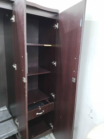 Cupboard Almaari 6/6