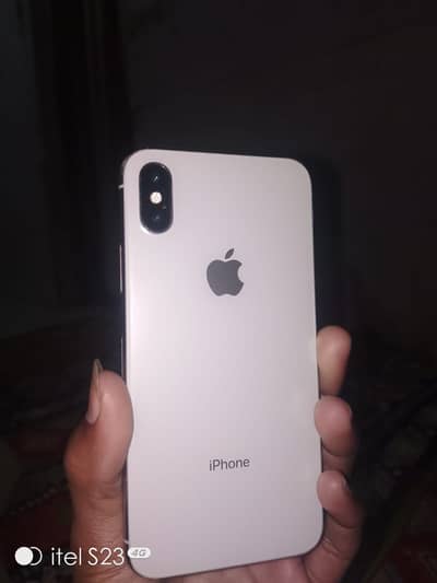 iPhone x 256 ram