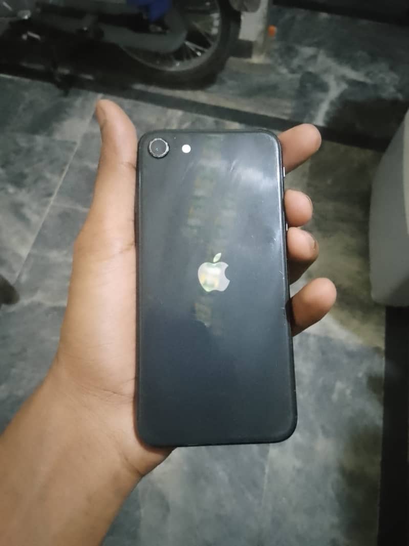 Iphone SE 2nd generation 0