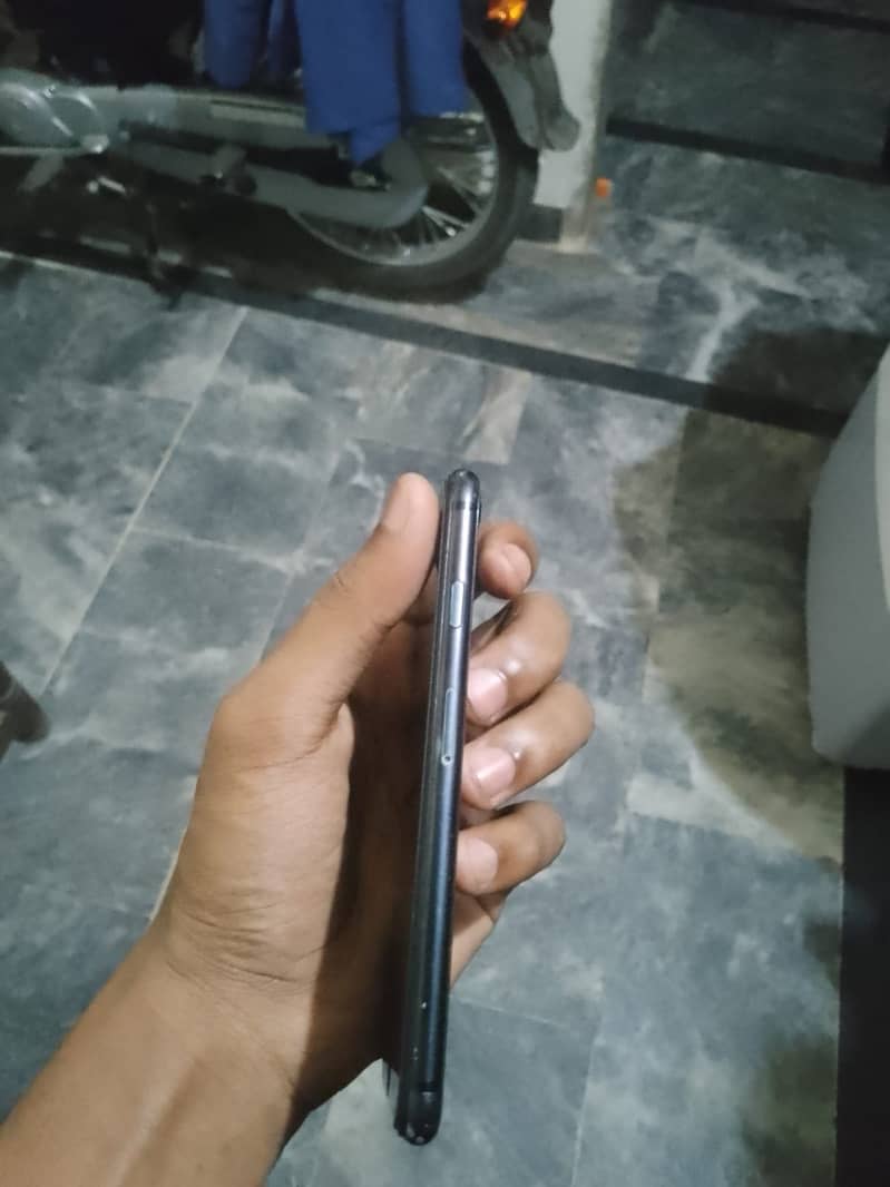 Iphone SE 2nd generation 3