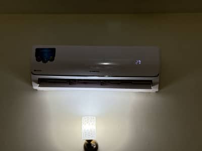 Kenwood AC 1.5 Ton just like new in full working condition