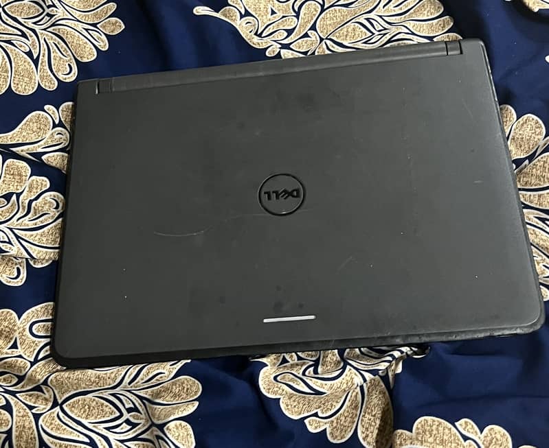Dell laptop 0