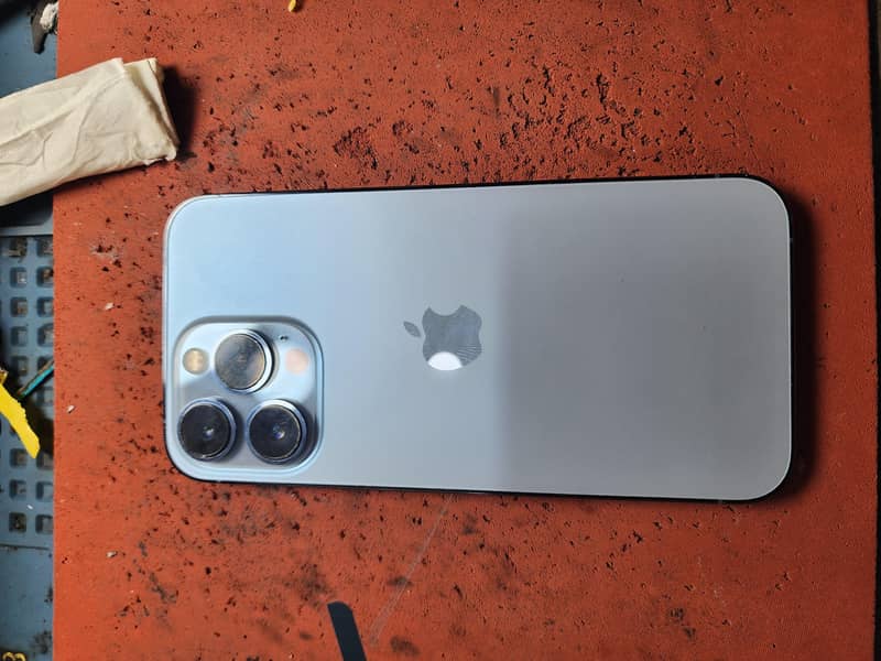 iphone 13pro 3
