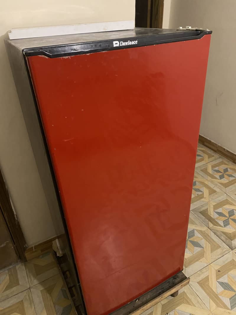 Dawlance refrigerator 0