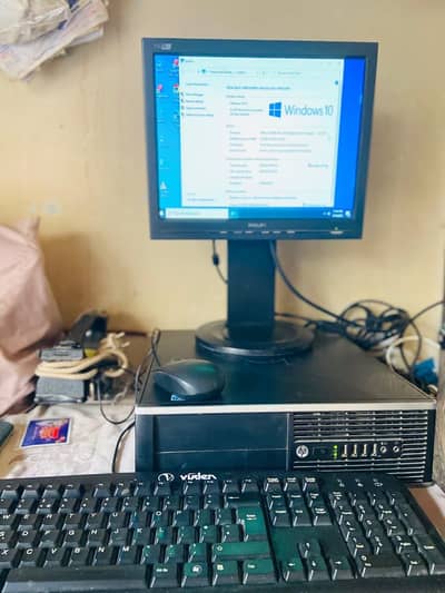 Philip LCD 17 inches + hp pc + keyboard + mouse