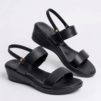 Ladies Footwear Wholesale Available