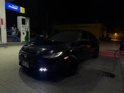 Honda Civic oriel 1.8 -VTEC CVT (Urgent sale)