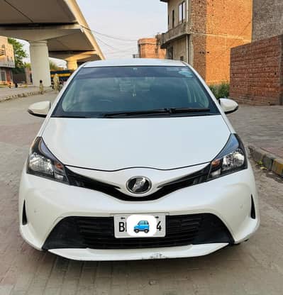 Toyota Vitz F 1.0