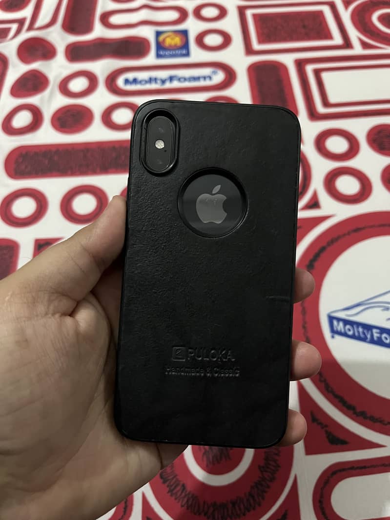 iPhone XS 7