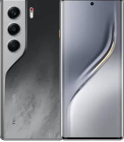 all box 10by 10 5g wala 12 GB 512 wala hai
