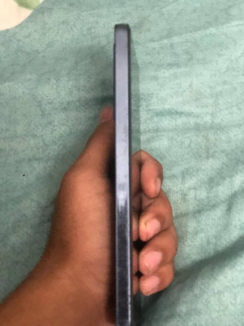 Infinix note 40 4