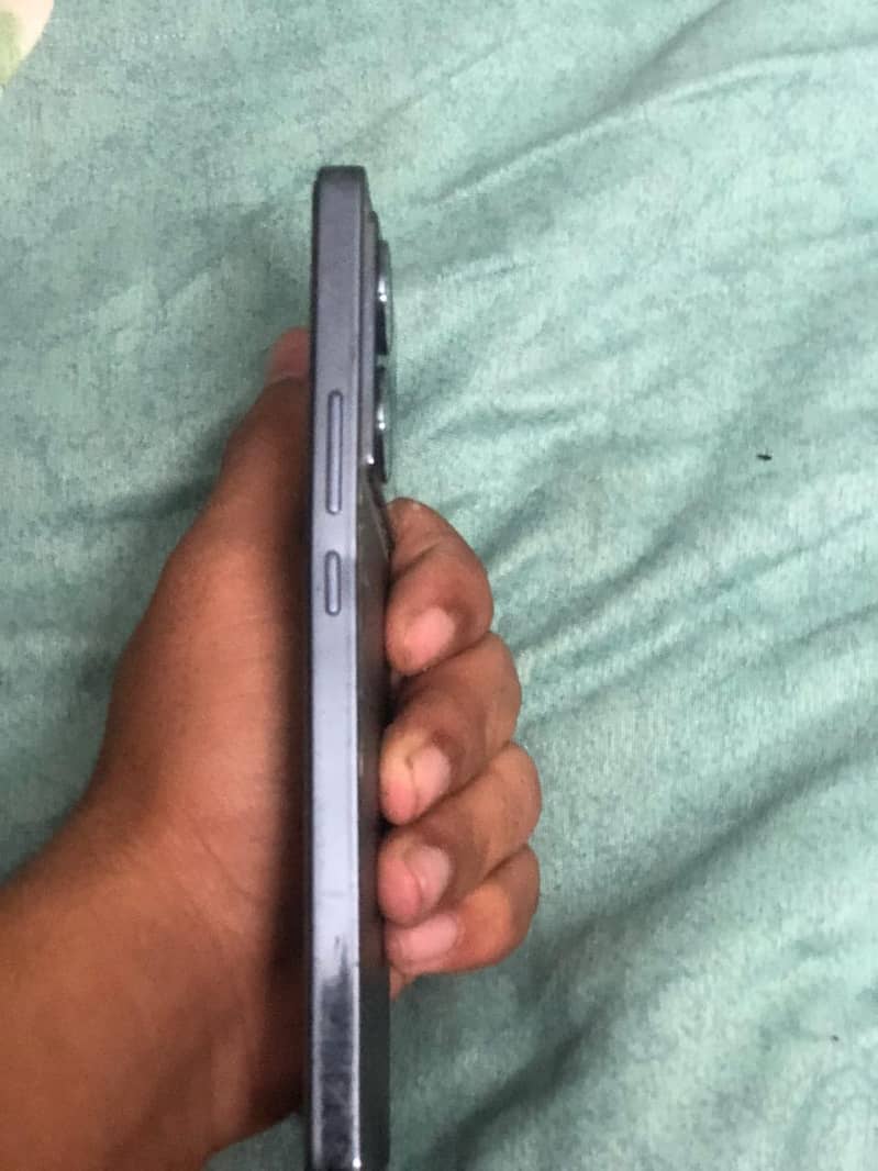 Infinix note 40 6