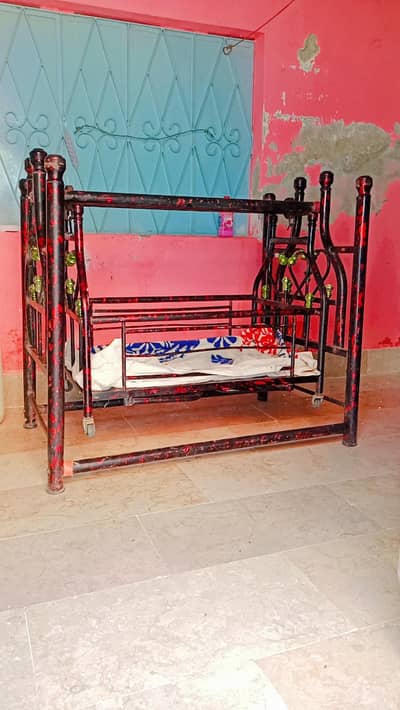 iron jhula Sara khulta b hy vip chez hy