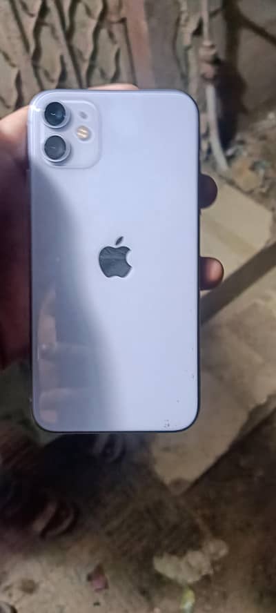 iPhone 11