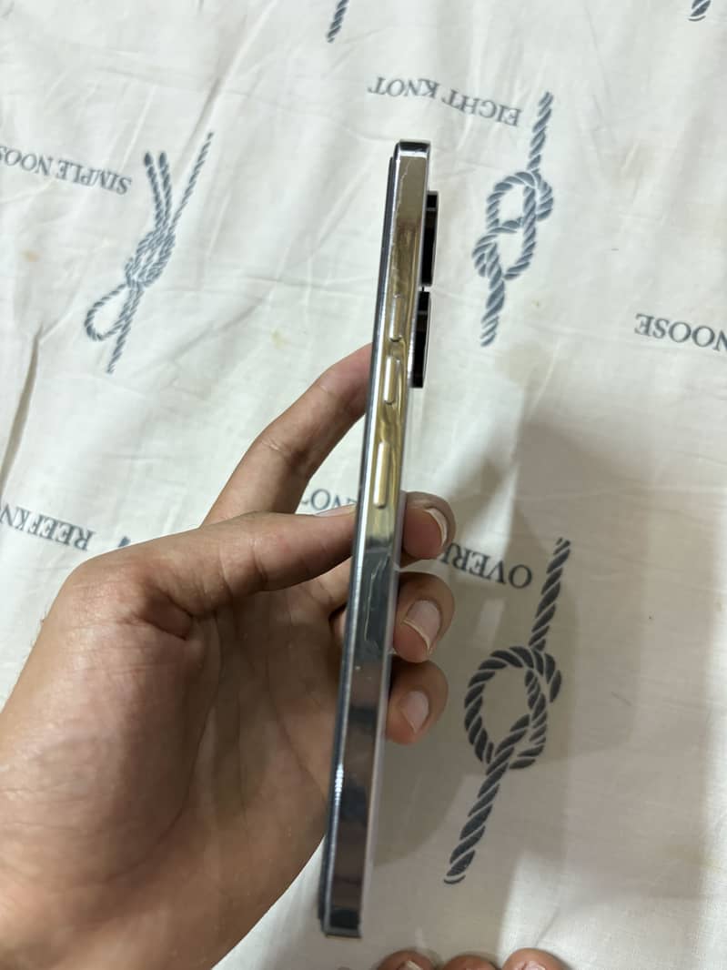 Tecno Camon 20 4