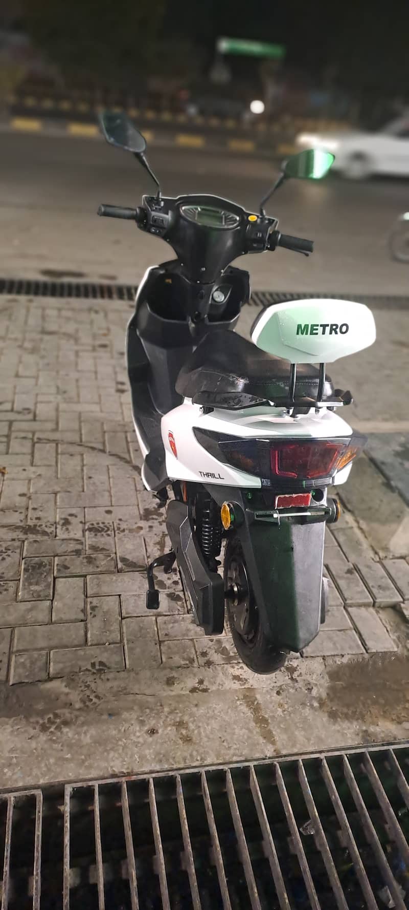 Metro Thrill 5