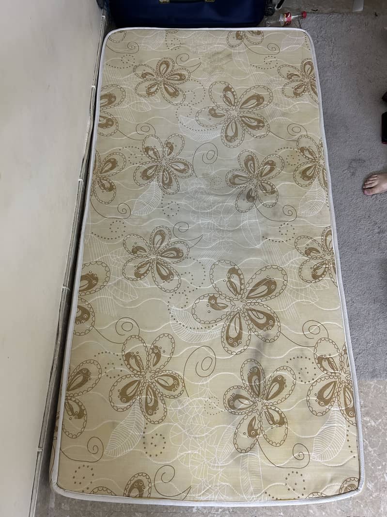 Matress 0