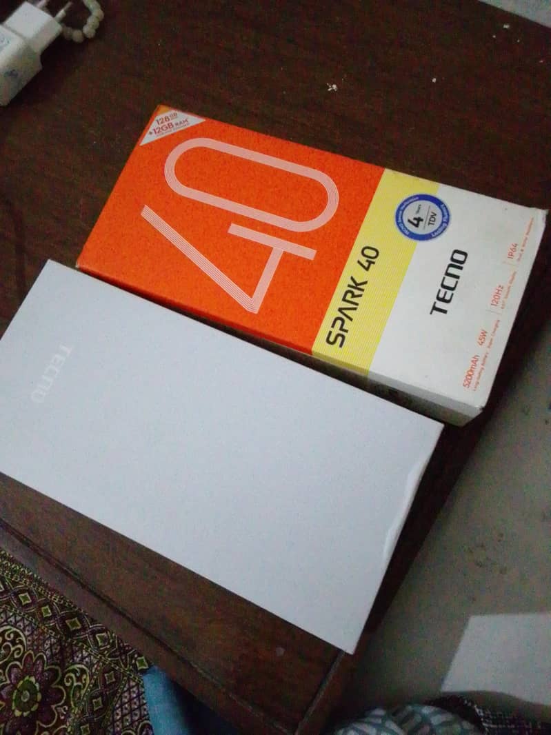 Tecno spark 40 0