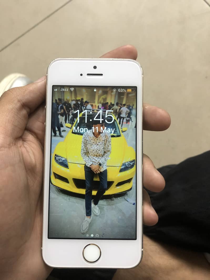 iPhone 5s 1