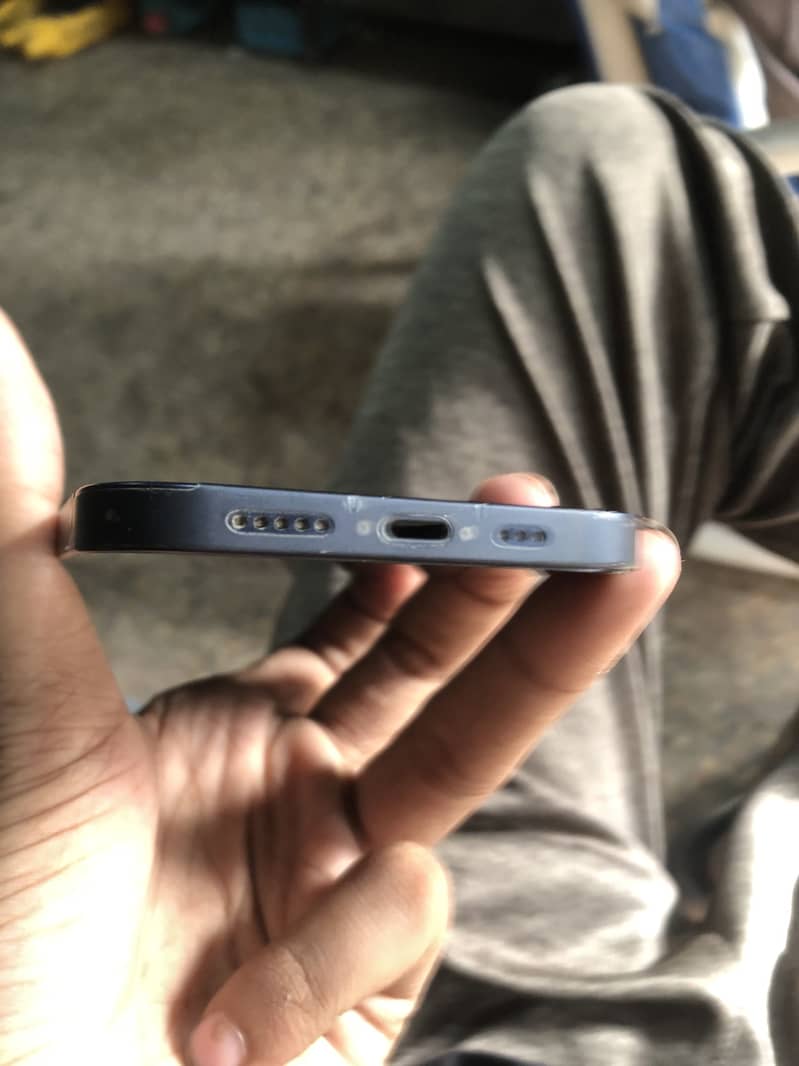 Iphone 12 jv 6