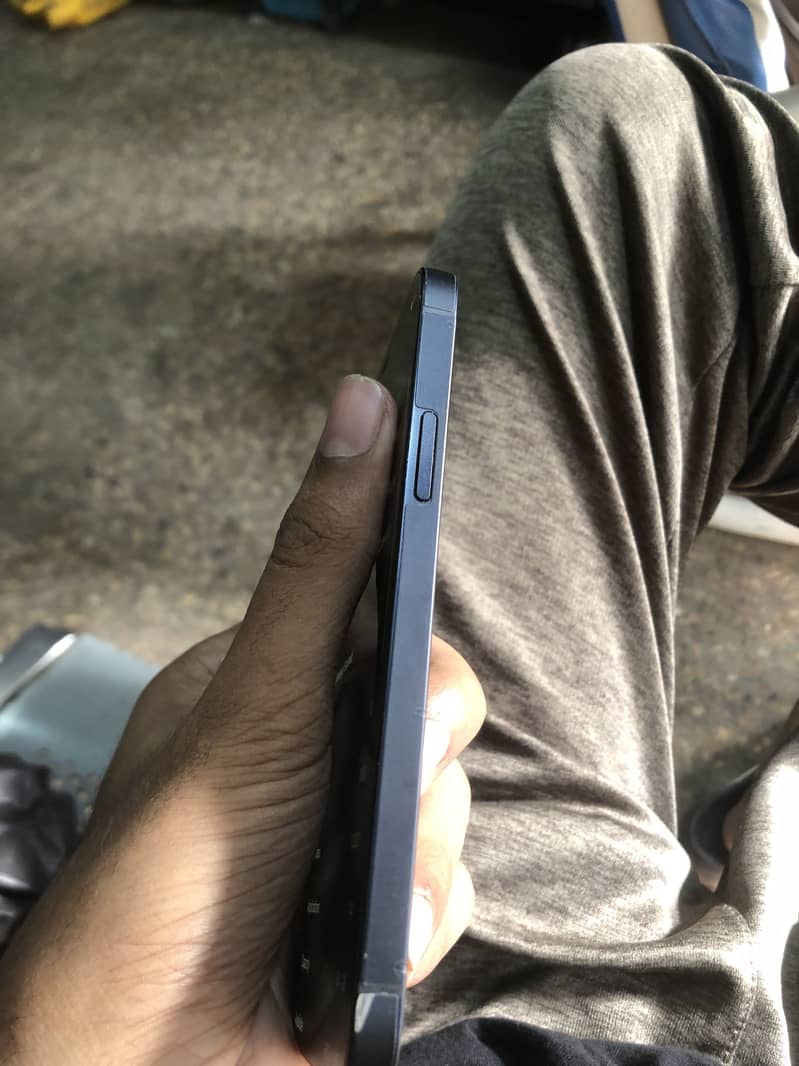 Iphone 12 jv 7