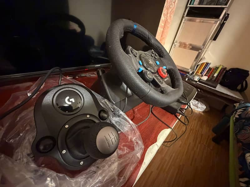 Logitech g29 steering wheel 1