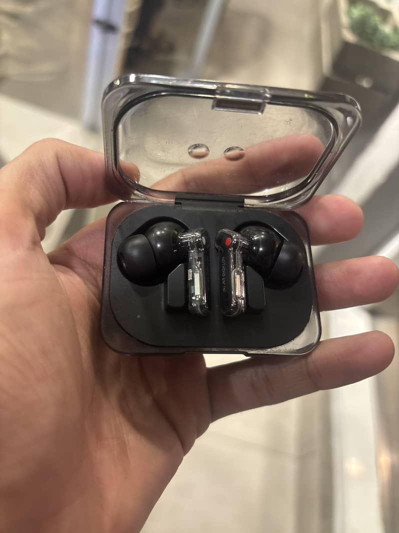 Nothing Ear A 0