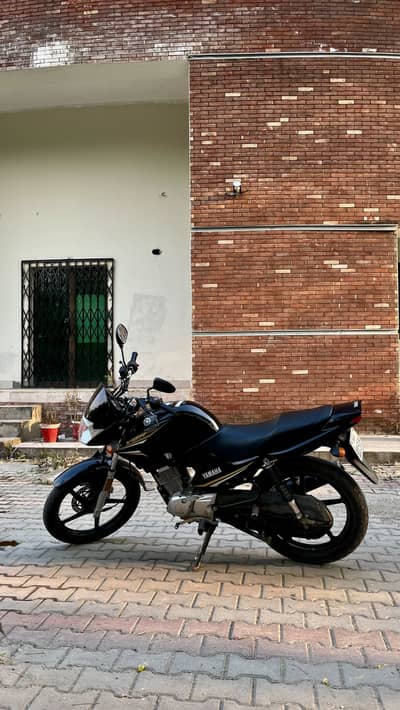Yamaha YBR 125